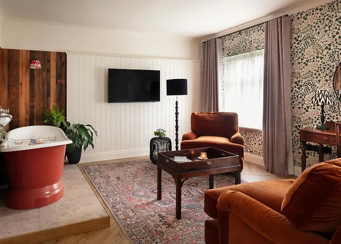 The Ashe Hotel